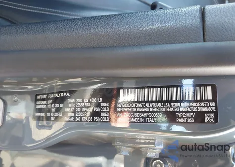 2017 Jeep Renegade Limited 4X4 from USA, damaged, VIN ZACCJBDB4HPG00639